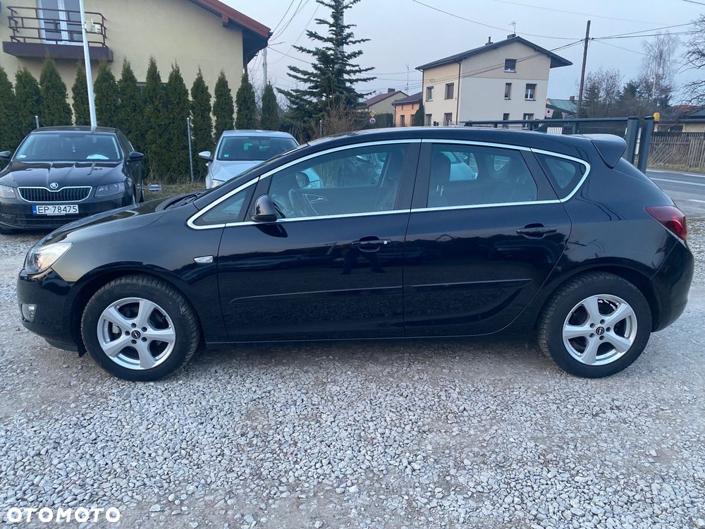 Opel Astra 1.4 Turbo Cosmo - 15