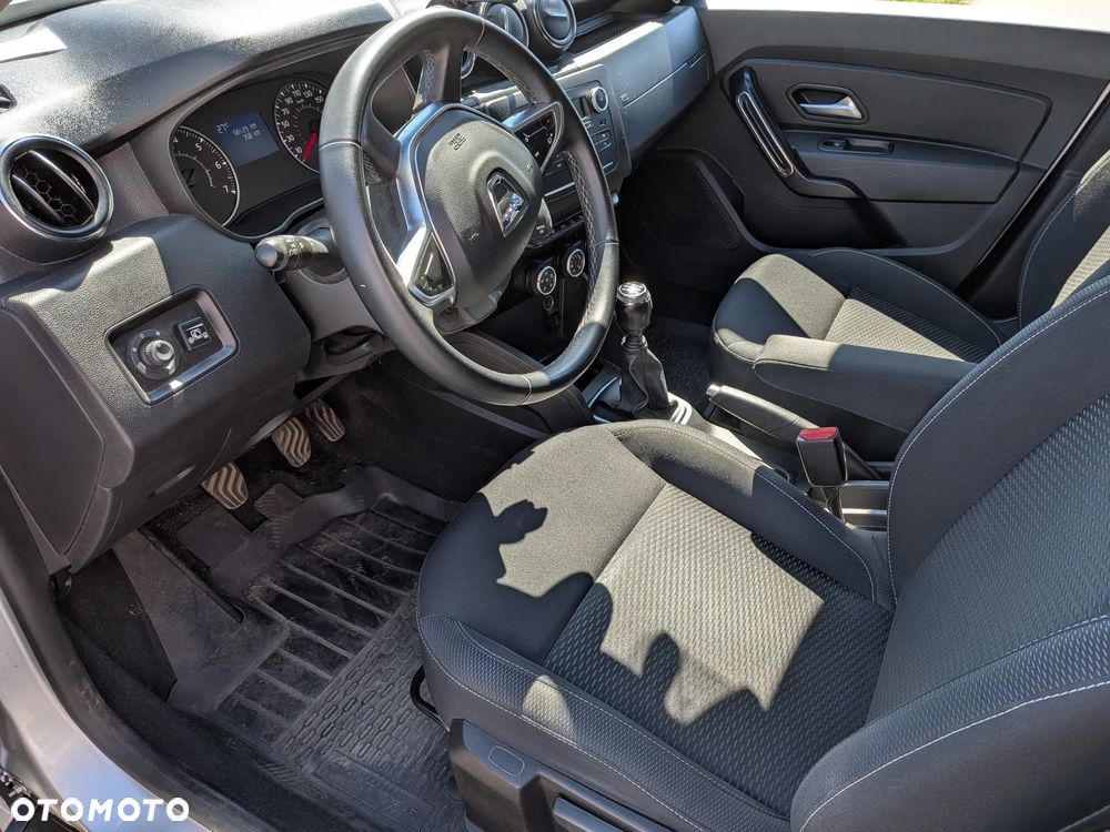 Dacia Duster 1.6 SCe Comfort - 10