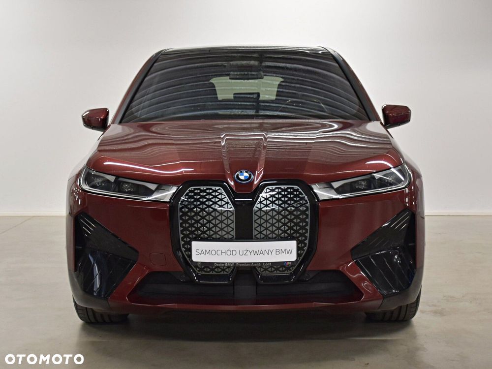 BMW iX xDrive40 76.6kWh Signature - 9