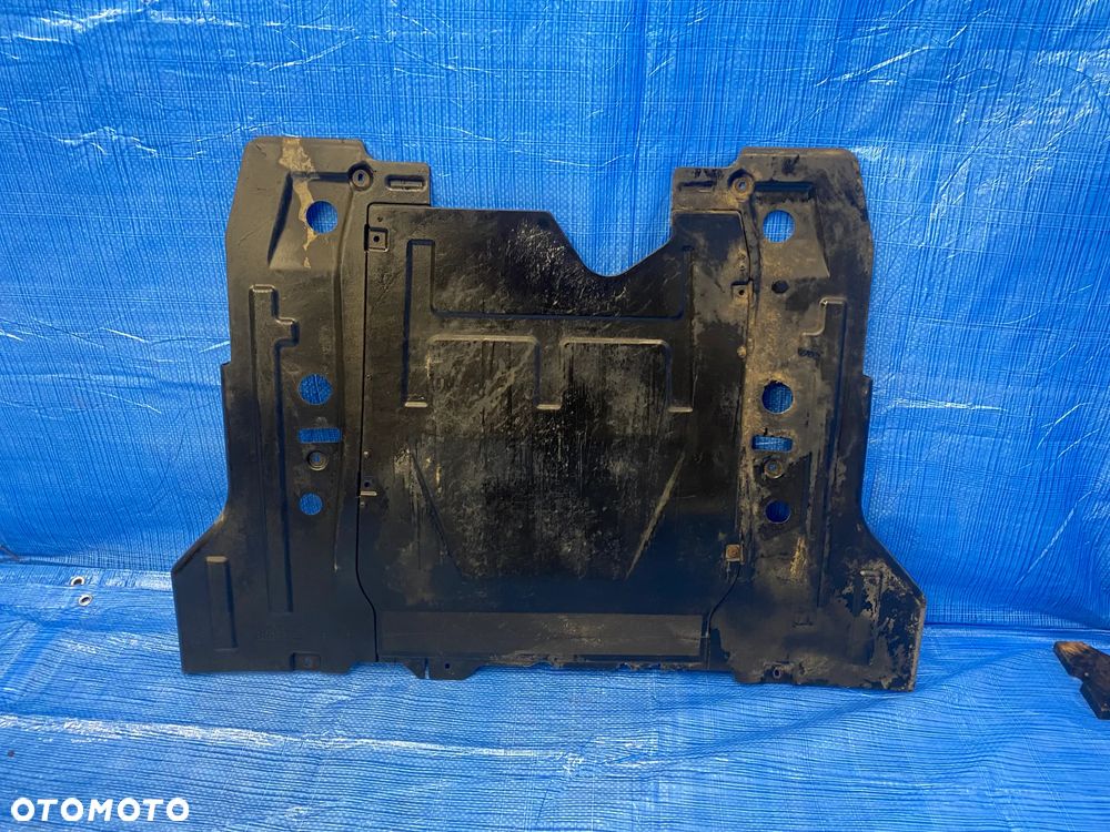 OSŁONA POD SILNIK PŁYTA INSIGNIA A ; ASTRA J  ORYGINAŁ - 1