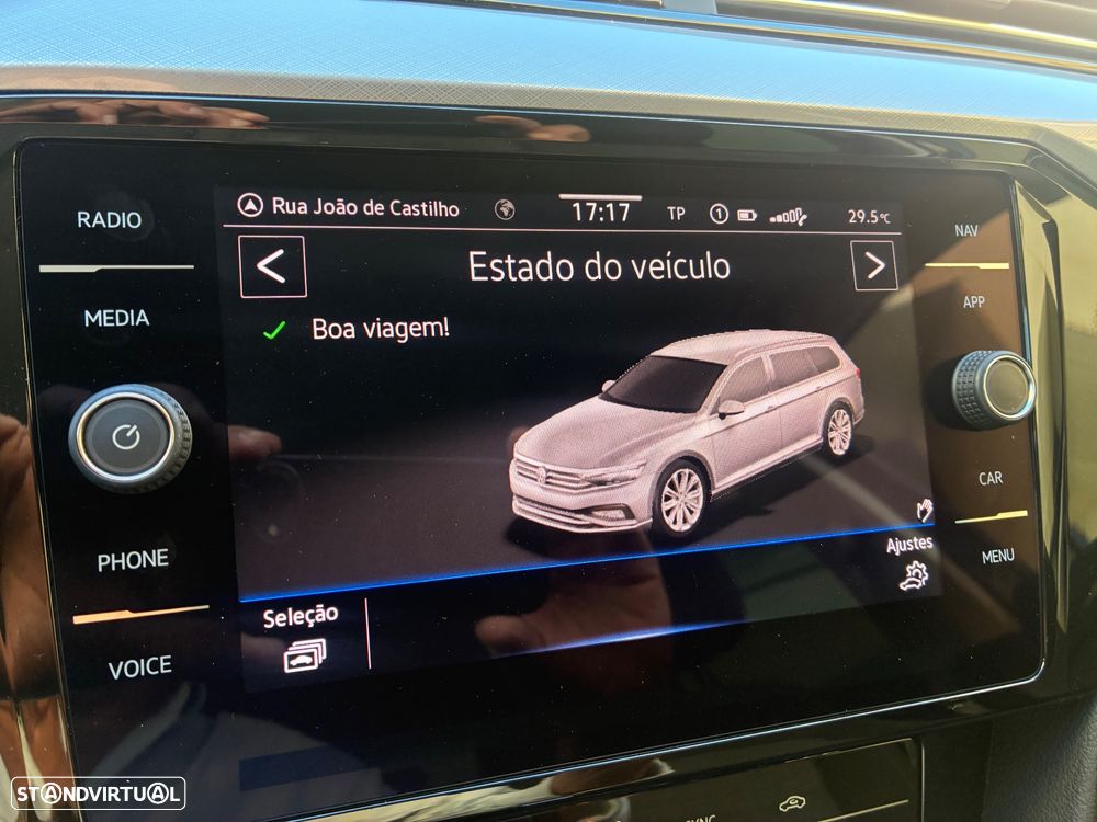 VW Passat Variant 2.0 TDI Business DSG - 16