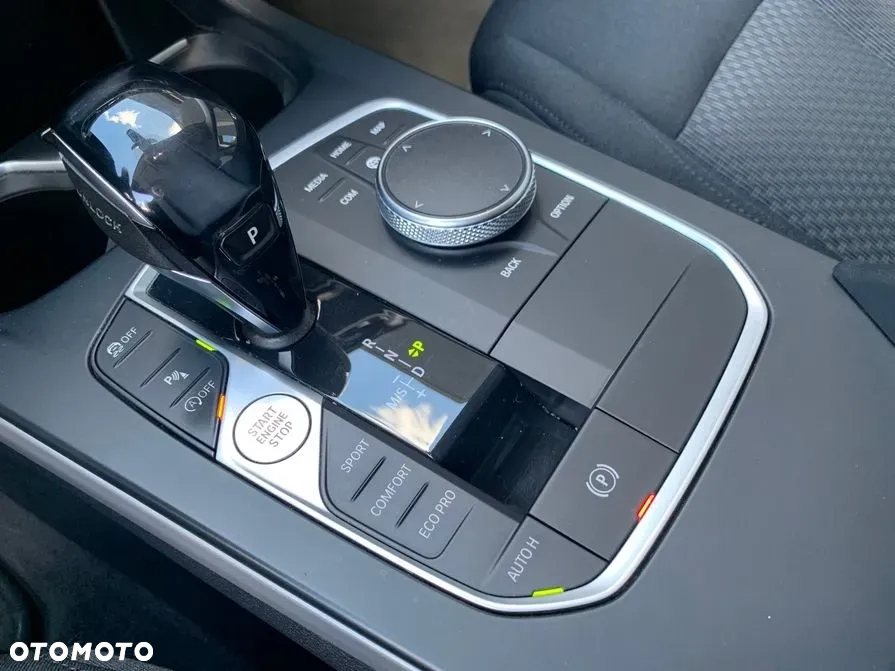 BMW Seria 1 118i Advantage - 16