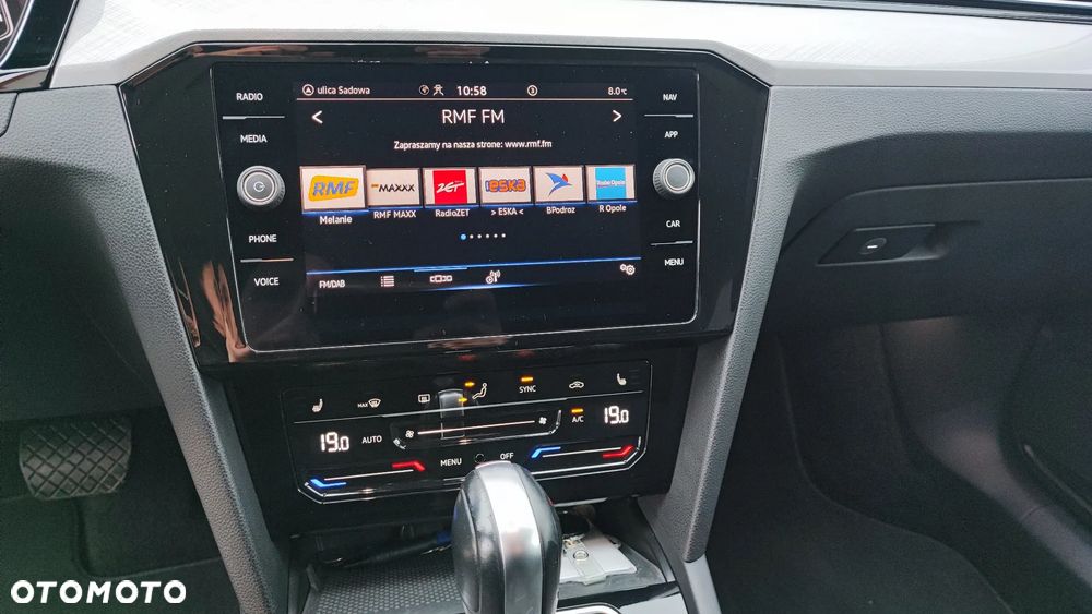 Volkswagen Passat 2.0 TSI Business DSG - 17
