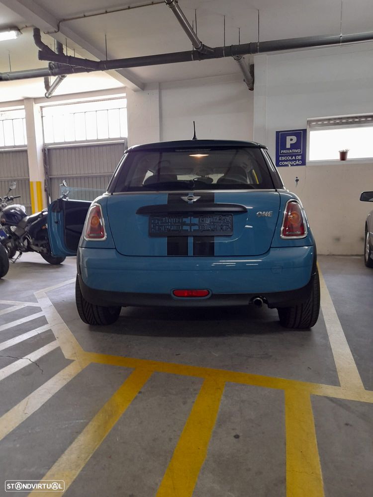 MINI 3 Portas One 1.4 - 7
