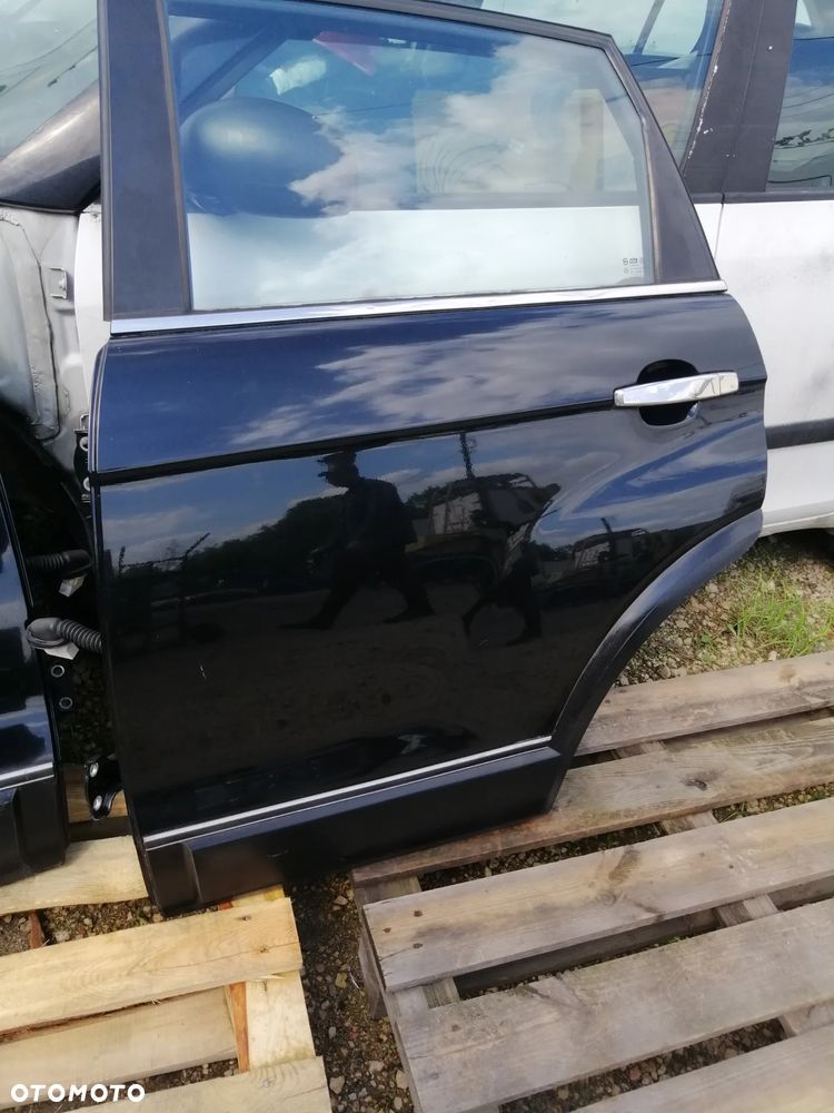 Chevrolet Captiva C100 drzwi kompletne kod lakieru 19U Black Mica bez korozji EU - 21