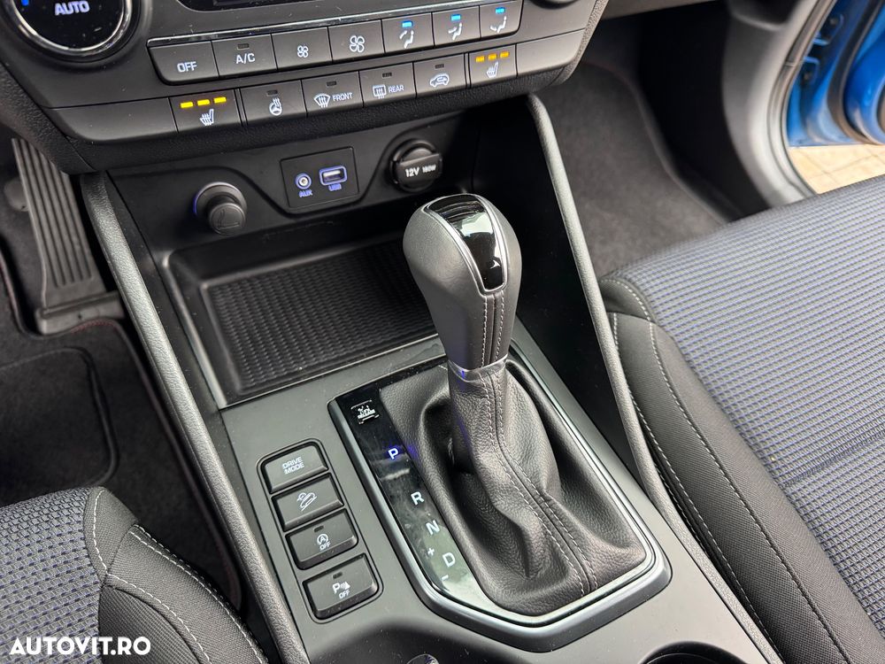 Hyundai Tucson blue 1.7 CRDi 2WD DCT Premium - 10