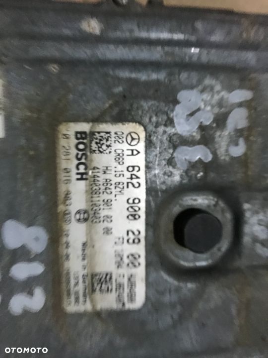 MERCEDES 212 cls 218  komputer A 6429002900 - 3