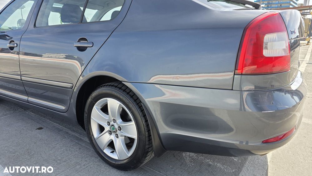 Skoda Octavia 2.0 TDI Business - 12