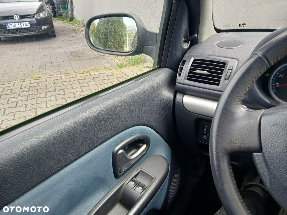 Renault Clio 1.2 16V Alize - 14