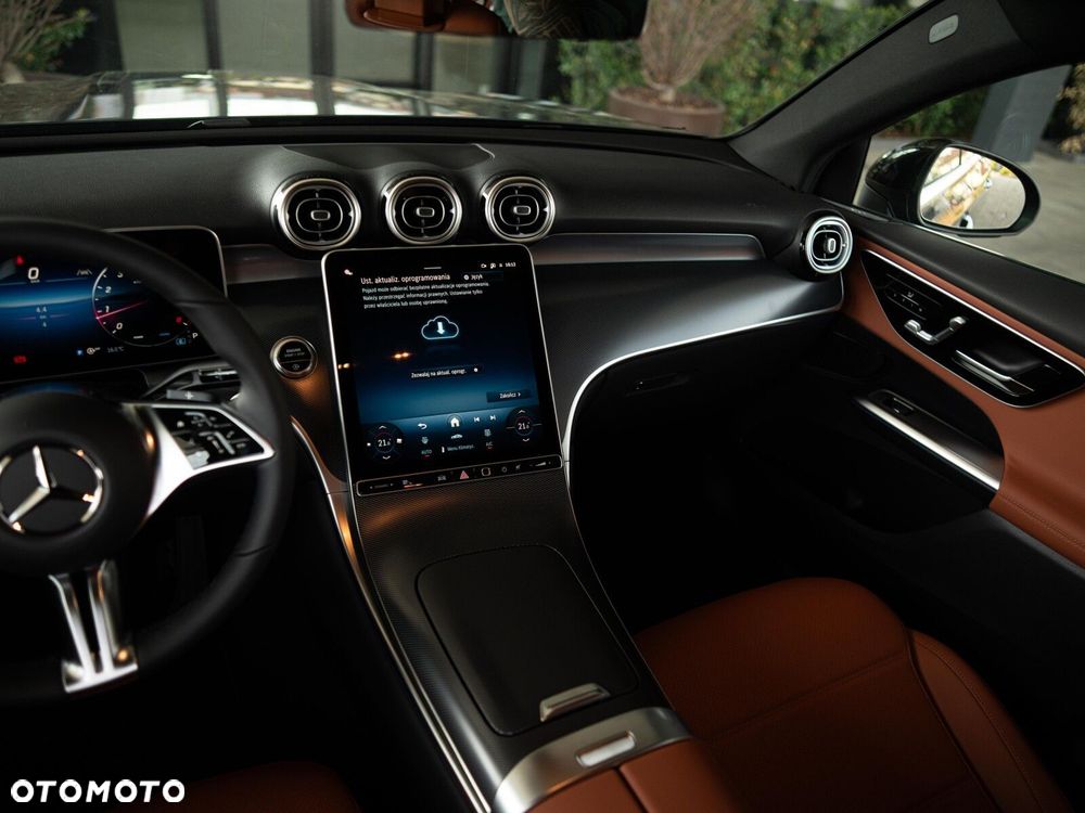 Mercedes-Benz GLC - 15