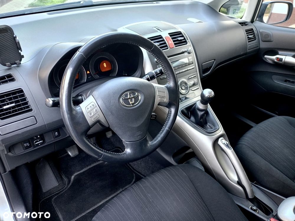 Toyota Auris - 6
