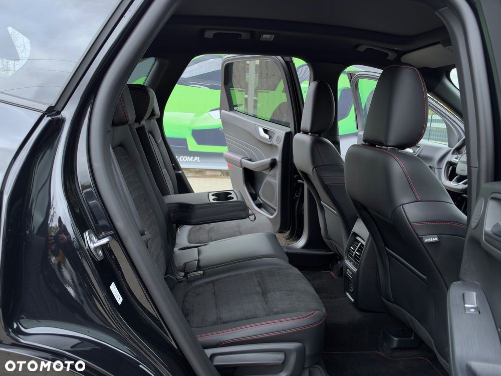 Ford Kuga 2.0 EcoBlue AWD ST-Line - 41