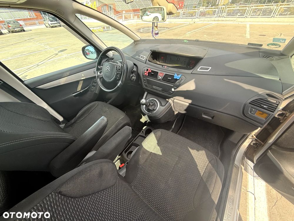 Citroën C4 Picasso 1.8 16V Confort - 8