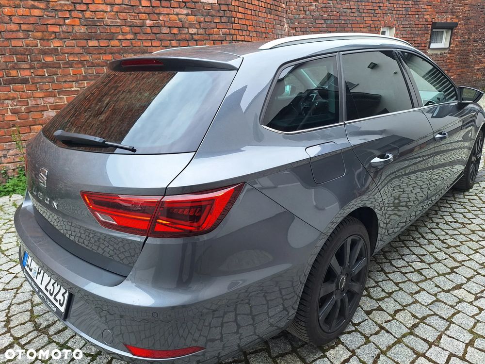 Seat Leon 2.0 TDI DPF DSG Xcellence - 40