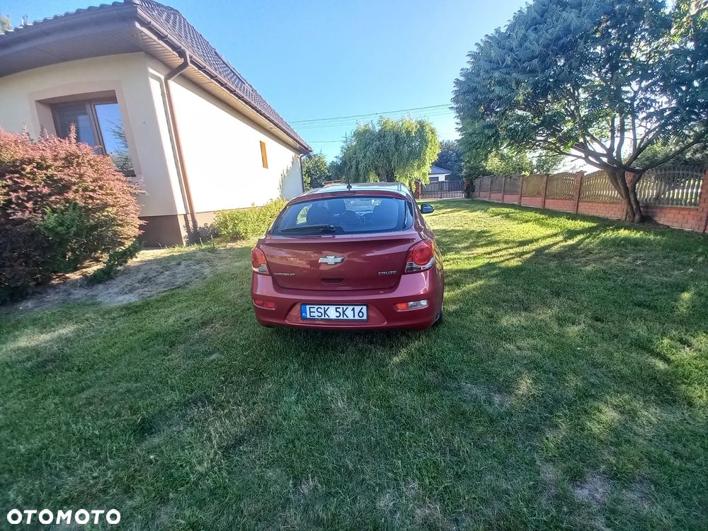 Chevrolet Cruze 1.8 LT - 2