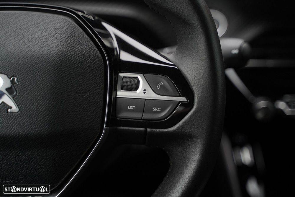 Peugeot e-2008 50 kWh Allure Pack - 22