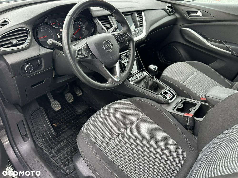 Opel Grandland X - 11