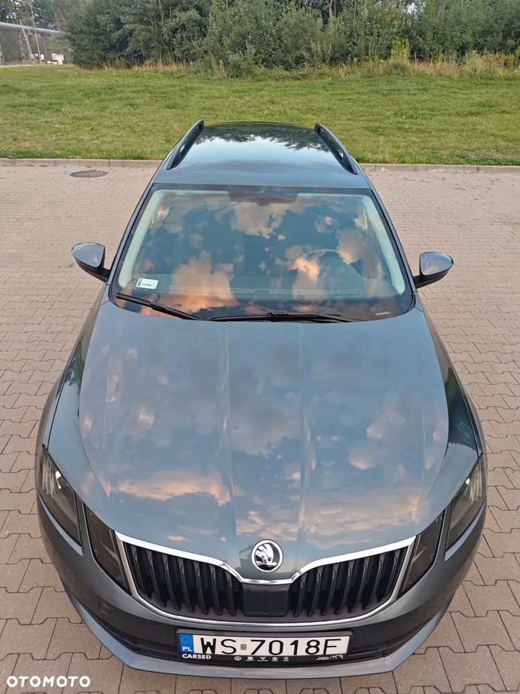 Skoda Octavia 2.0 TDI Ambition DSG - 4