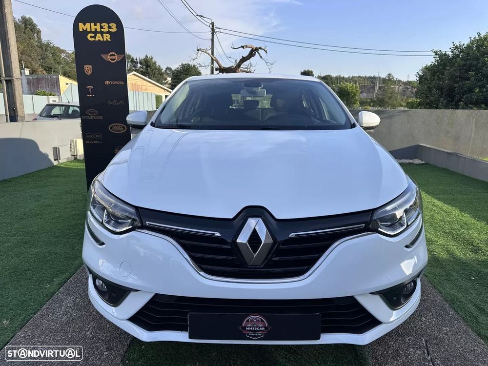 Renault Mégane 1.5 Blue dCi Intens - 2