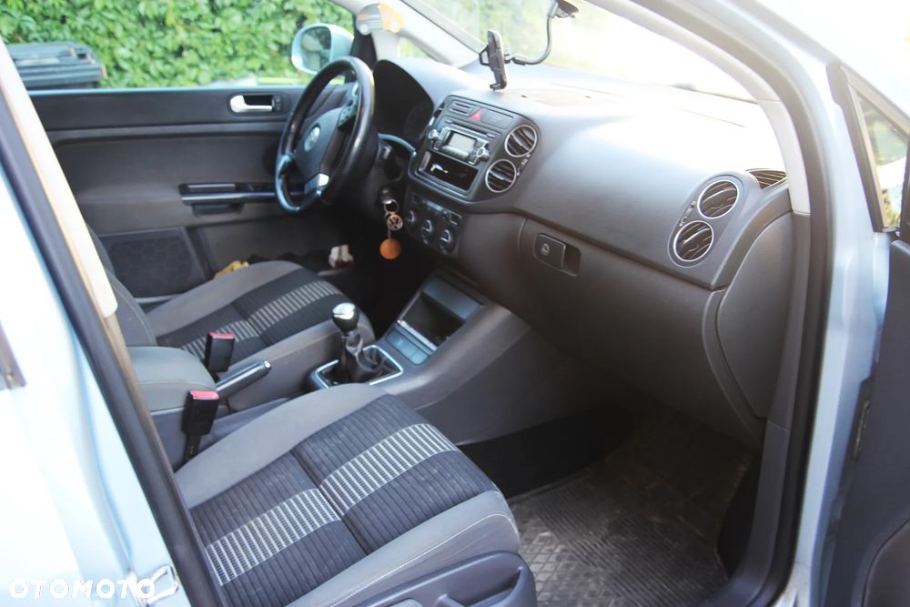 Volkswagen Golf 1.4 TSI United - 11
