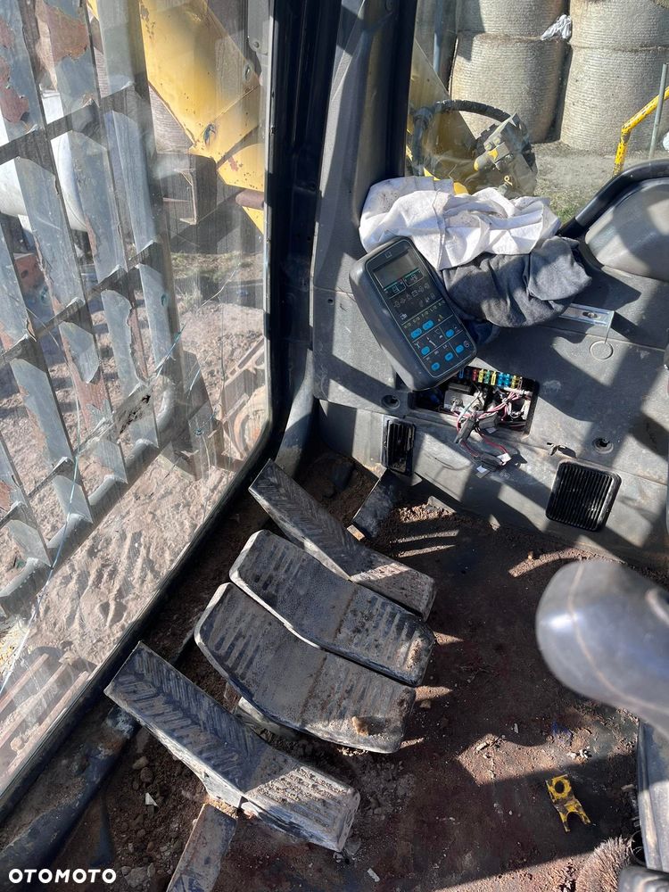 Komatsu PC380 LC-6K - 7