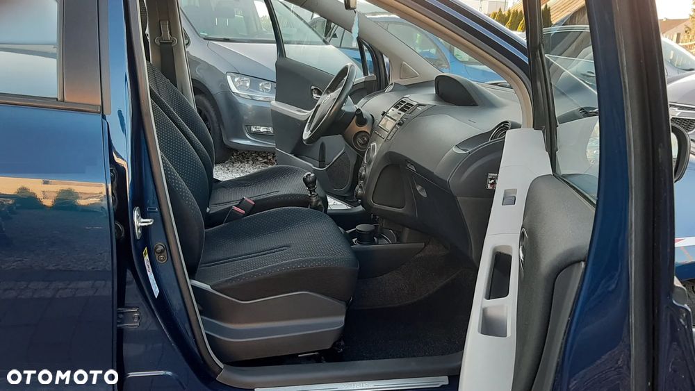 Toyota Yaris 1.33 VVT-i Cool - 14