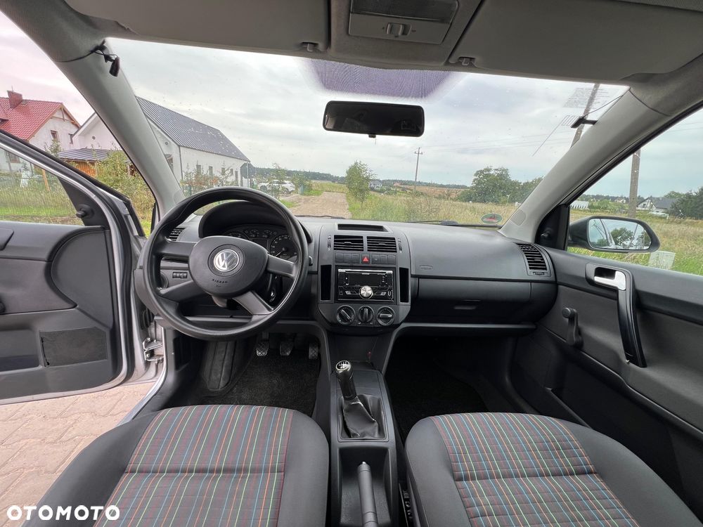 Volkswagen Polo - 19