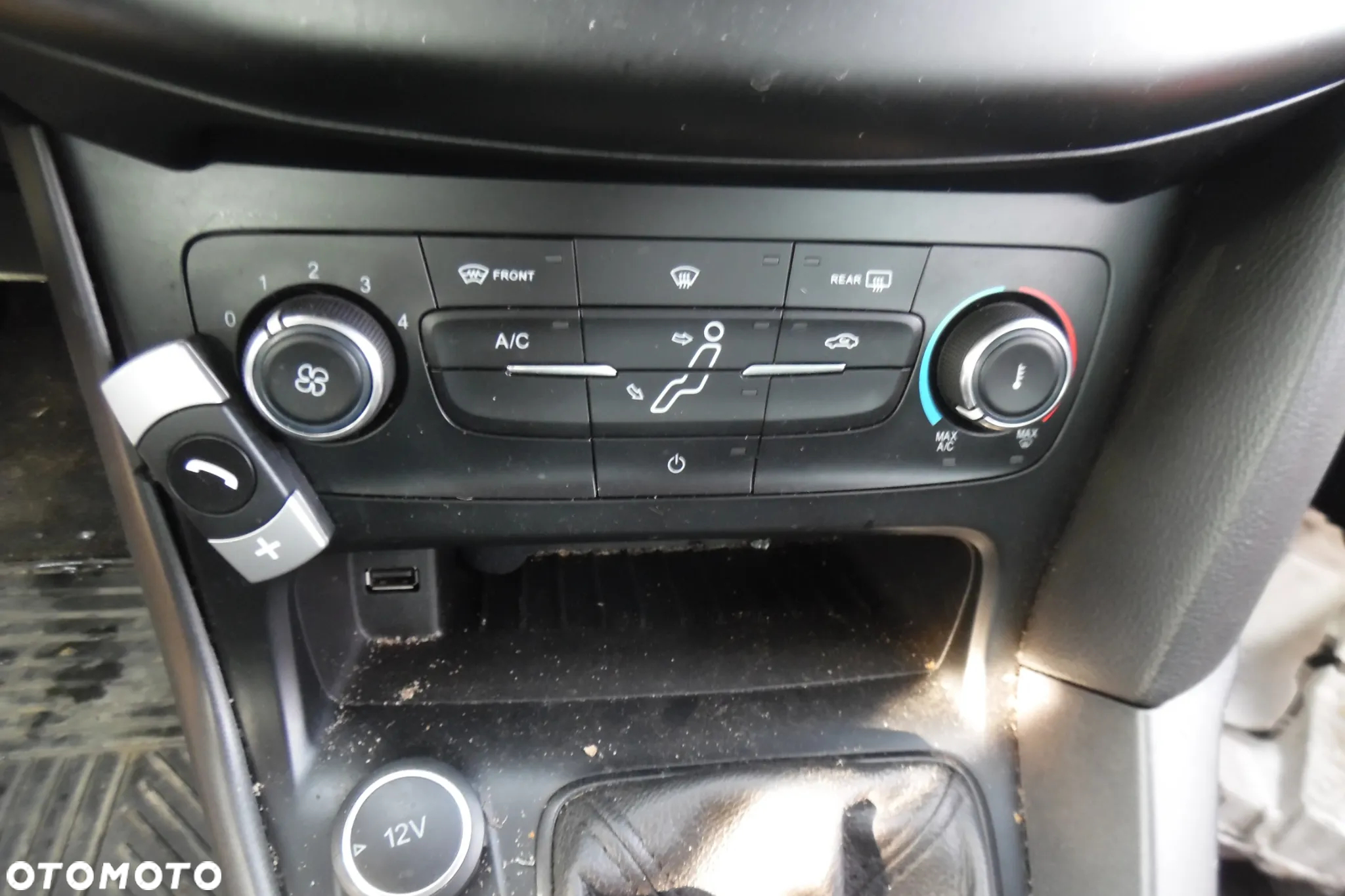 Ford Focus 1.5 TDCi Gold X - 13