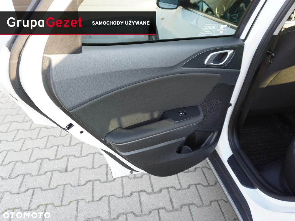 Kia XCeed 1.5 T-GDI M - 29