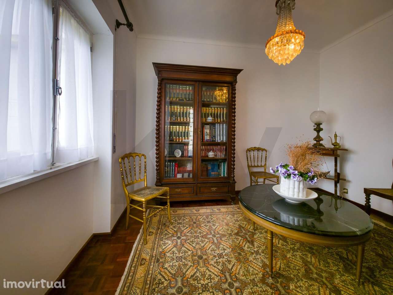 Moradia T5, localizada numa das zona nobres de S.Pedro. concelho de Po - Grande imagem: 3/27