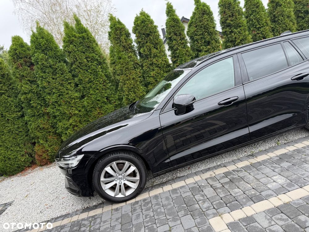 Volvo V60 B4 D Momentum - 31