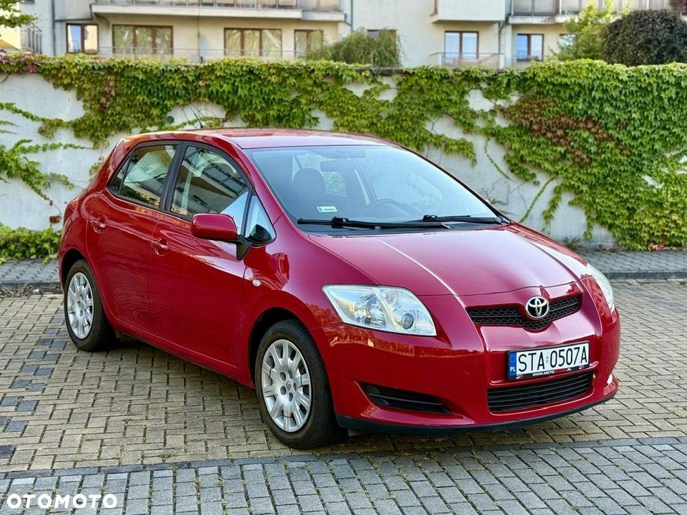Toyota Auris 1.33 VVT-i Terra - 4