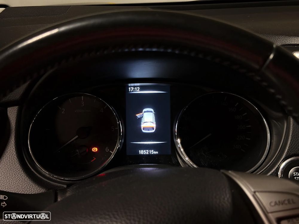 Nissan Qashqai 1.5 dCi TEKNA+ - 10