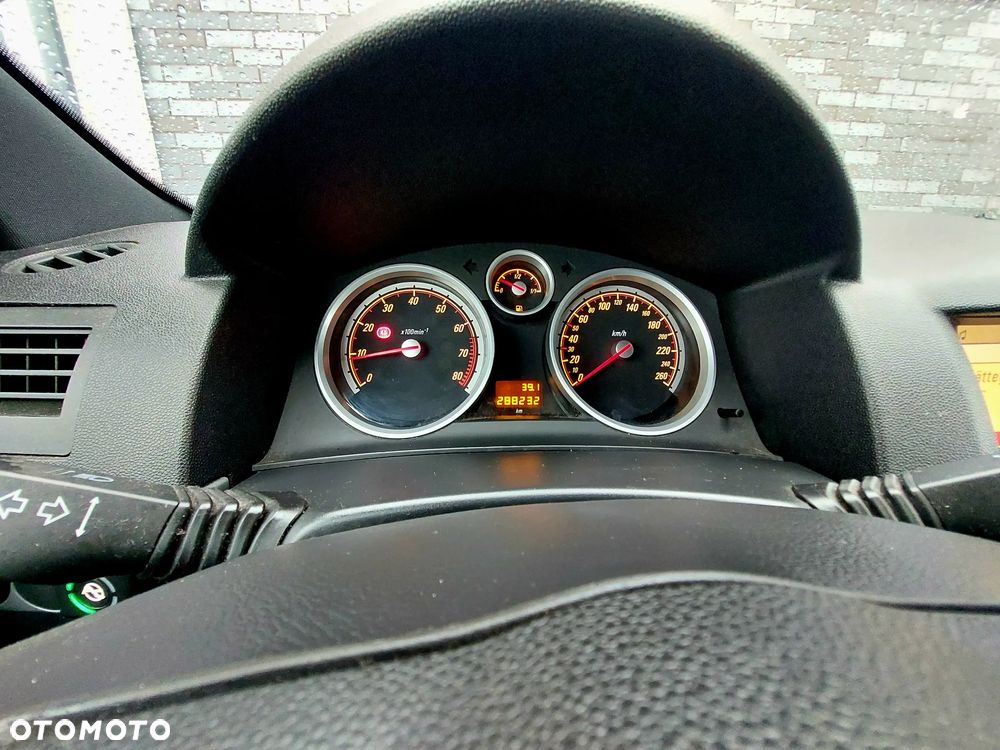 Opel Astra 1.8 Sport - 13