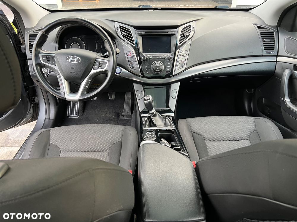 Hyundai i40 i40cw 1.7 CRDi blue Style - 9