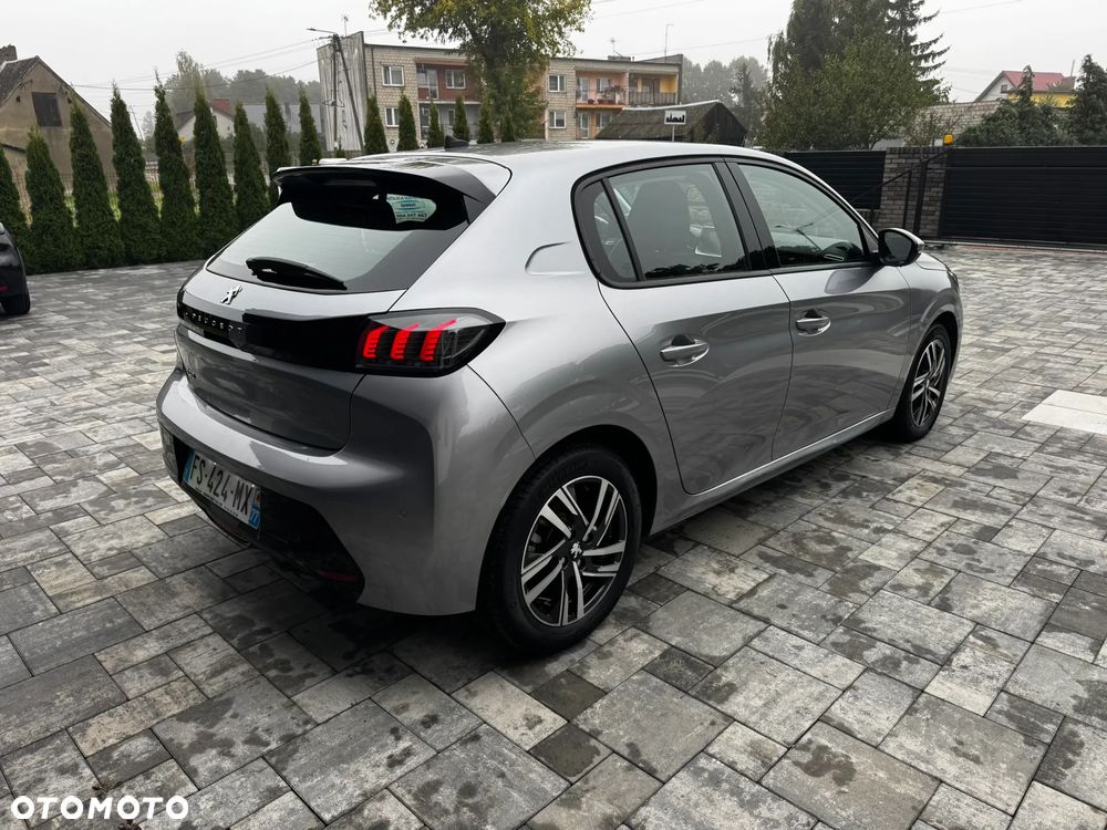 Peugeot 208 PureTech 100 Allure - 5