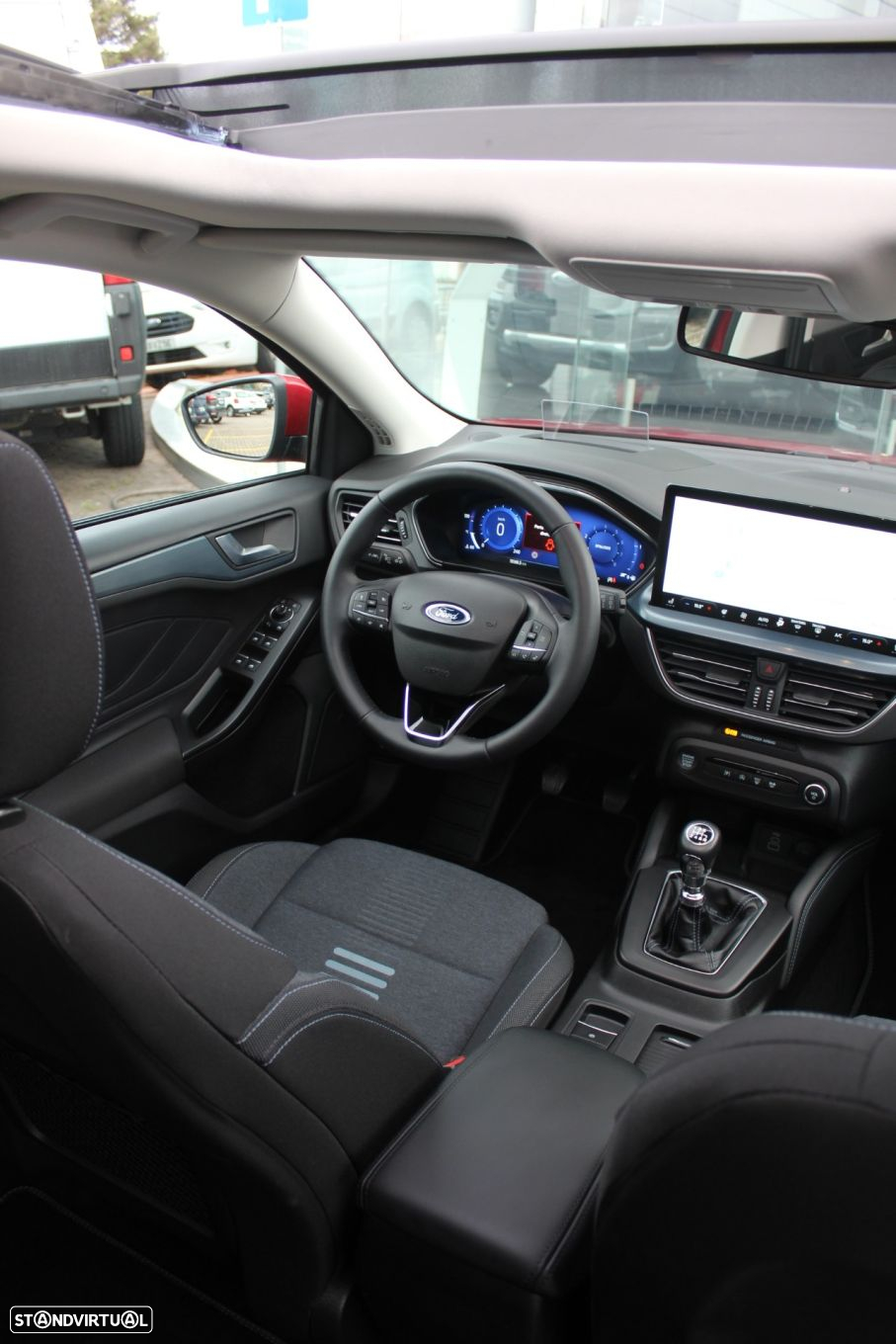 Ford Focus SW 1.0 EcoBoost MHEV Active X - 31