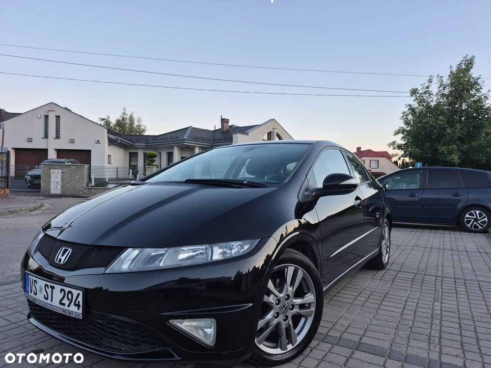 Honda Civic 1.8 GT Special Edition - 17