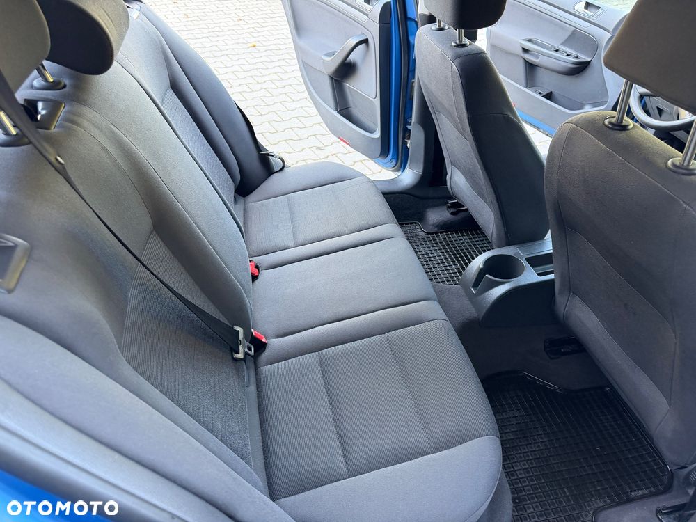 Volkswagen Golf - 14