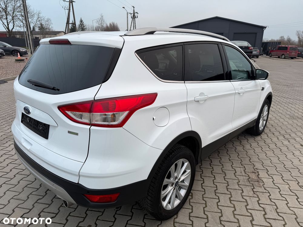 Ford Kuga 1.5 EcoBoost 2x4 Titanium - 11