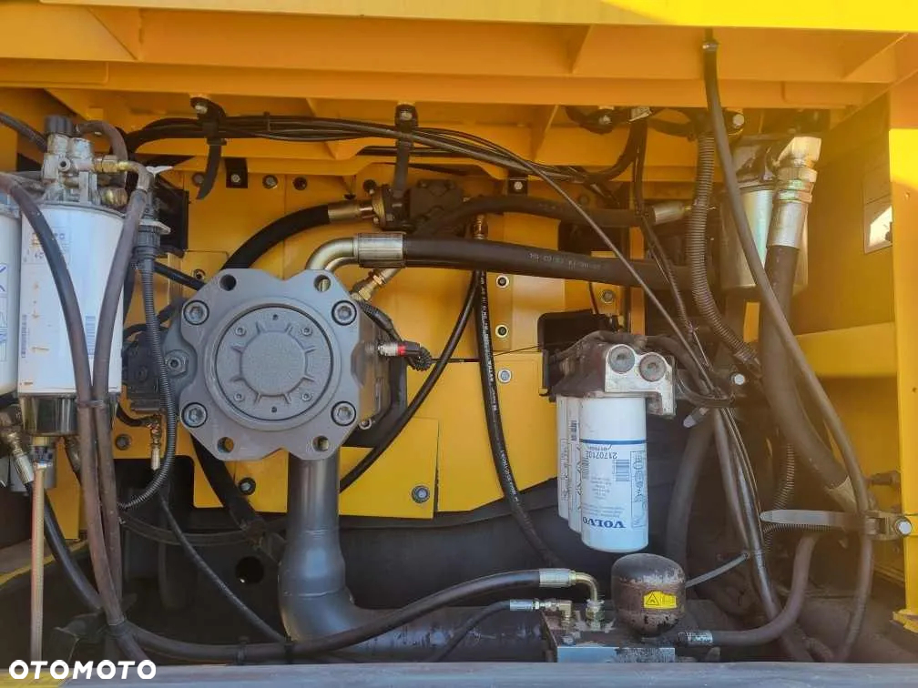 Volvo EC 380EL - 18