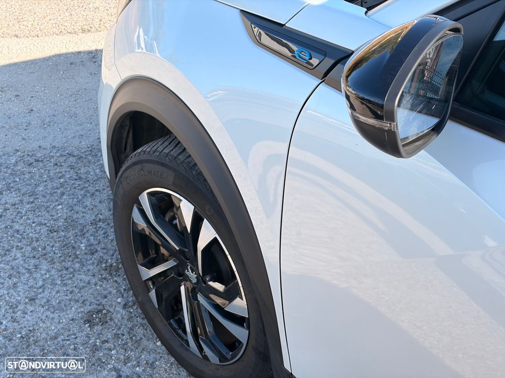 Peugeot e-2008 50 kWh Allure Pack - 5