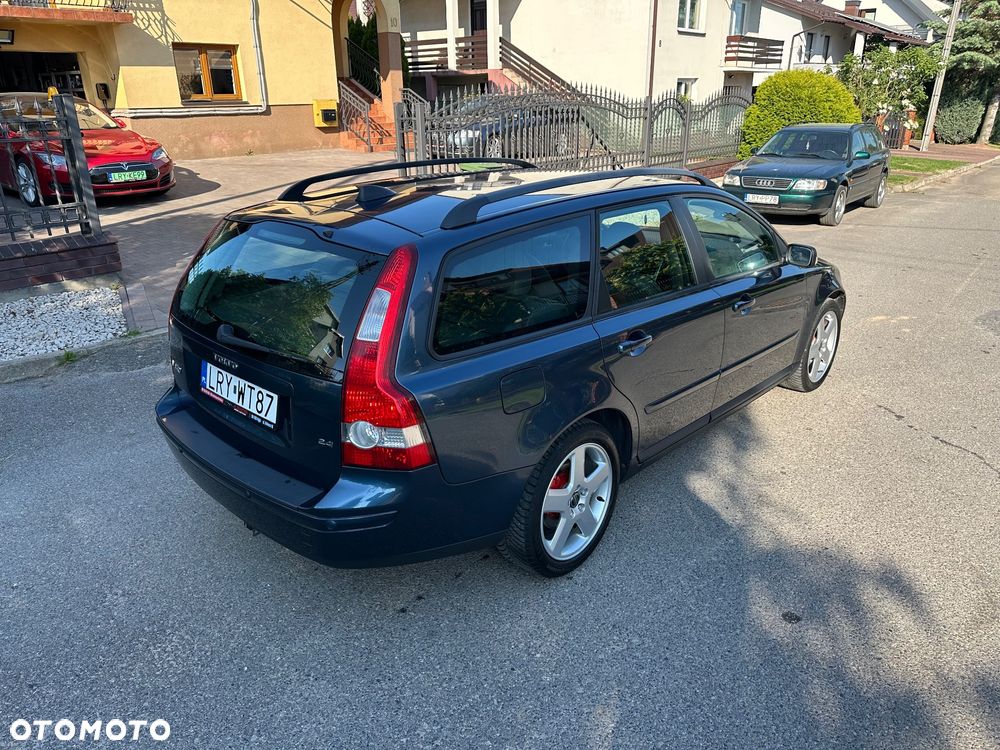 Volvo V50 2.4i Momentum - 10