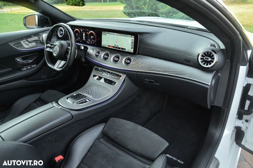 Mercedes-Benz E 220 d 4MATIC - 22