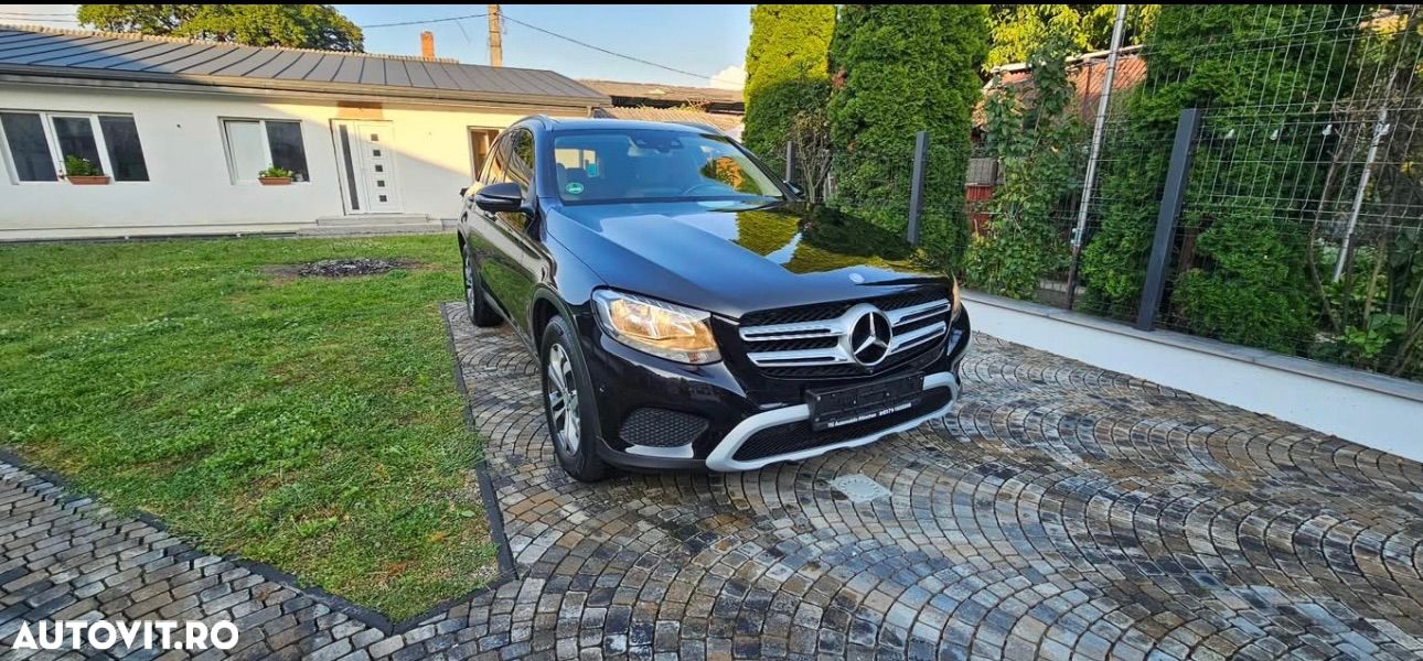 Mercedes-Benz GLC 220 d 4Matic 9G-TRONIC - 1