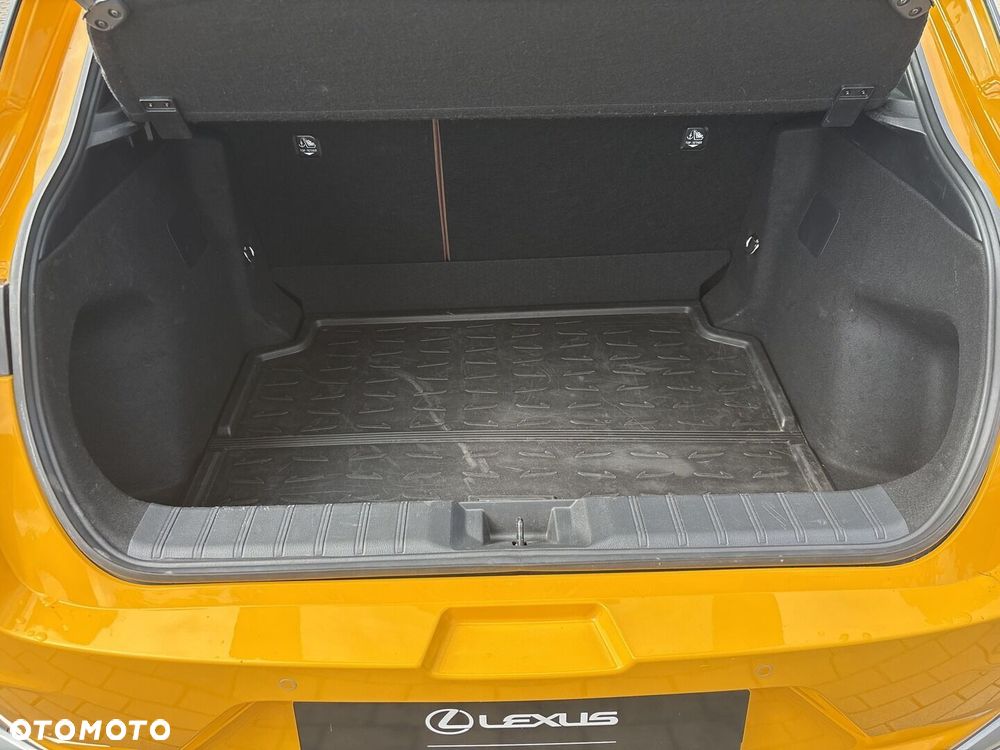 Lexus LBX 1.5 Hybrid Relax - 15