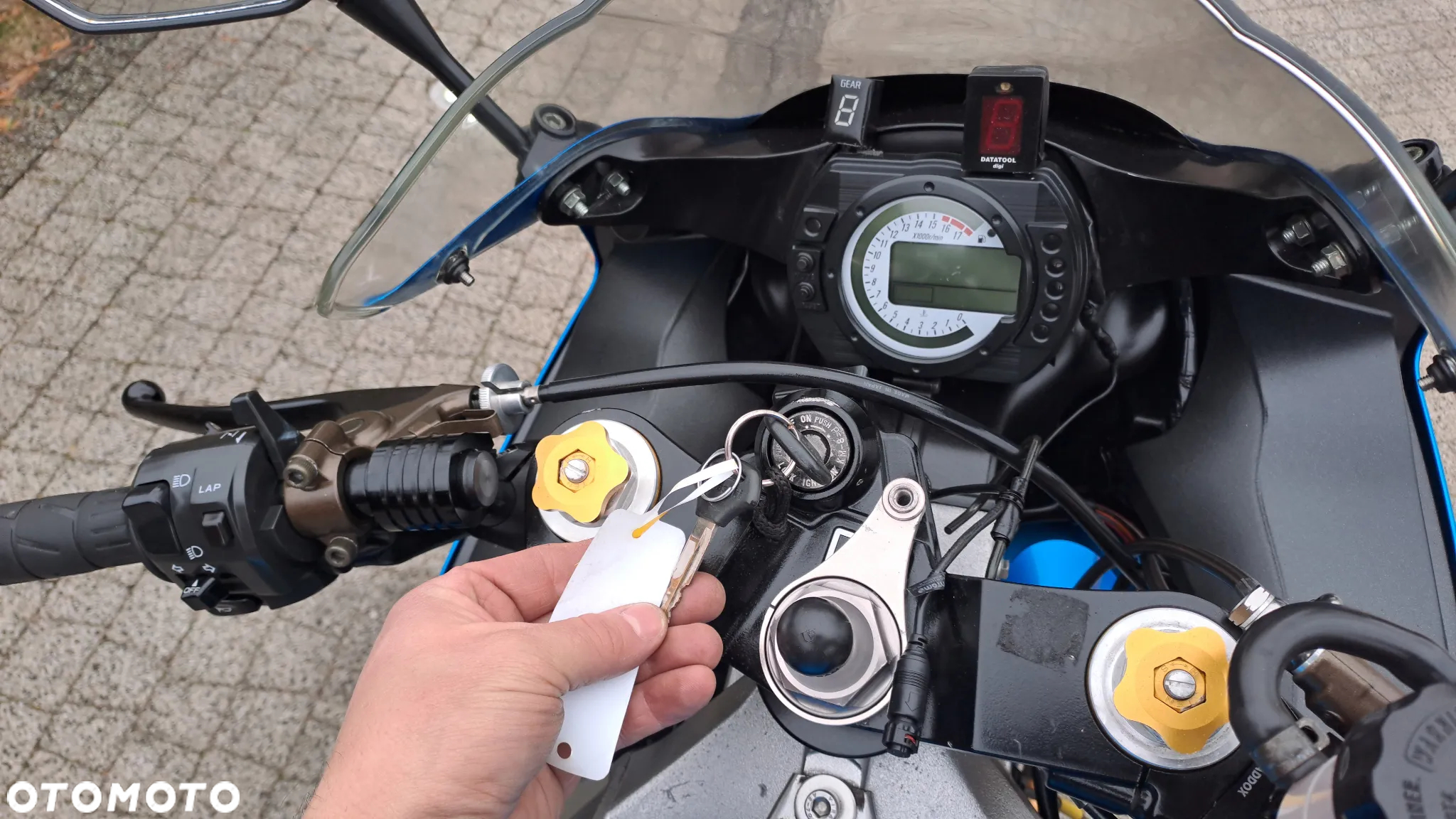 Kawasaki ZX - 22