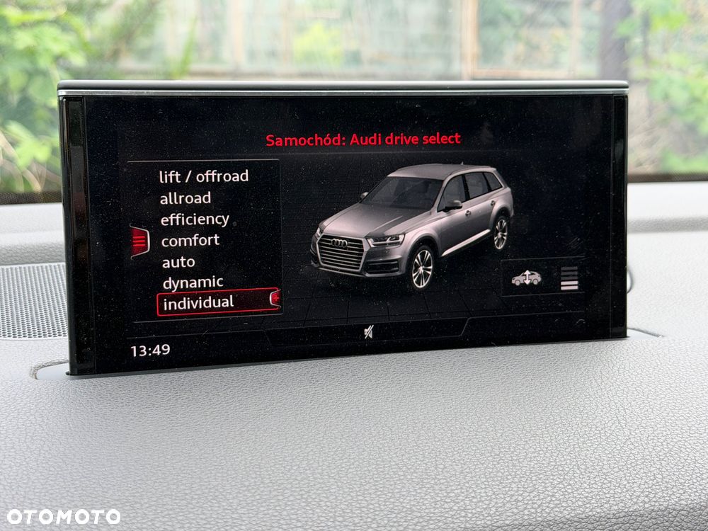 Audi Q7 - 40