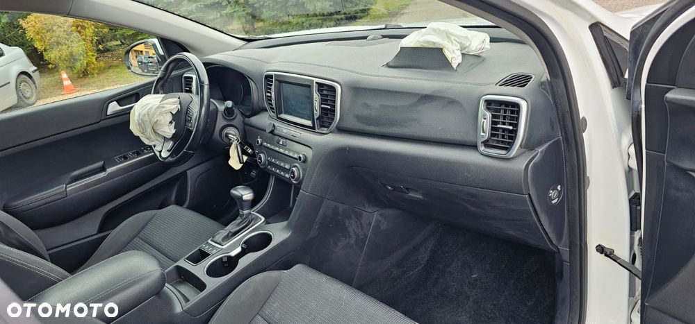 Kia Sportage 1.7 CRDI 2WD ISG Dream-Team Edition - 9