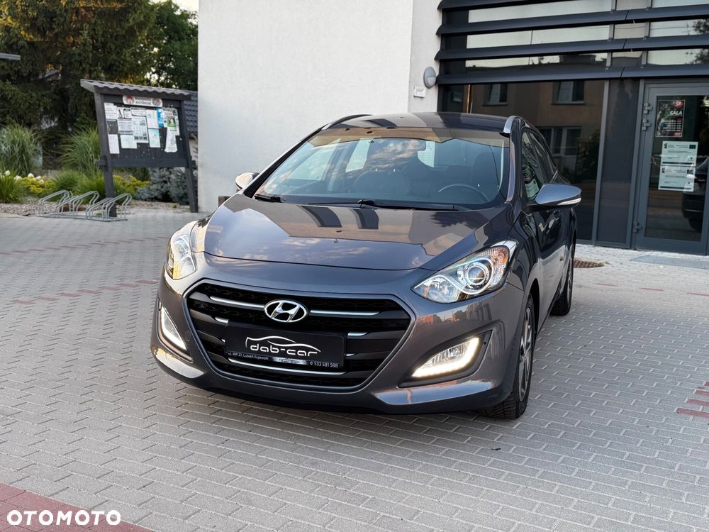 Hyundai i30 1.4 Passion Plus - 21